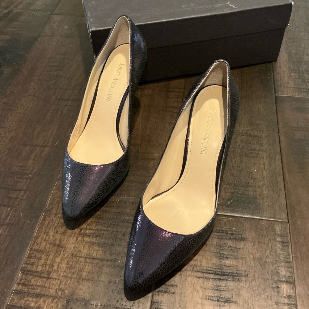 Enzo Angiolini Metallic Purple Stiletto Heels size 7